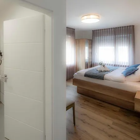 Apartment Mato One Zimmervermietung *